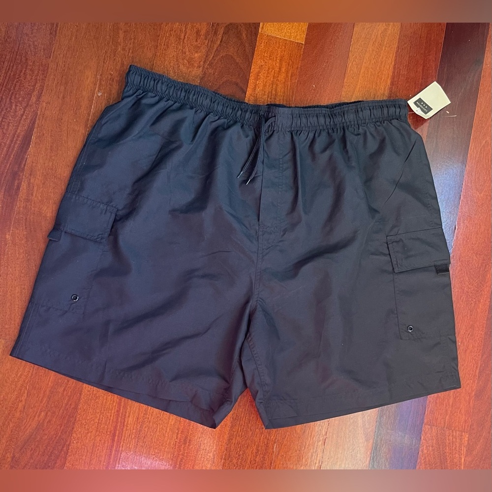 NWT New Men Swim Trunk Black COVINGTON
Swim wear Pocket Cargo Size XL 40/42